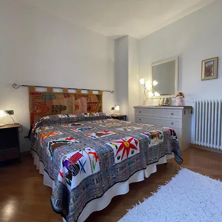 בית נופש Terraced House With Garden In - Larihome A13