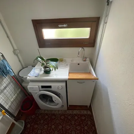 Terraced House With Garden In - Larihome A13