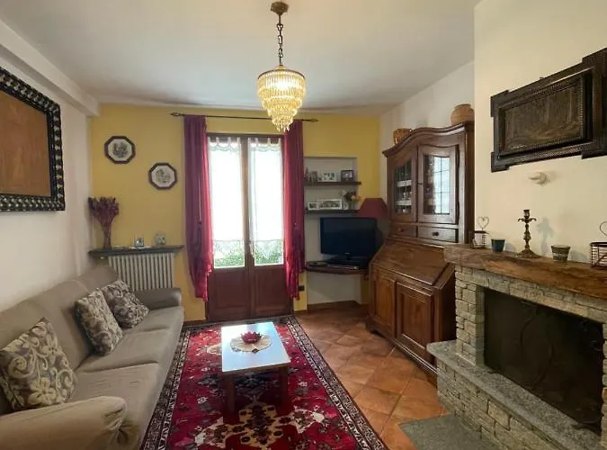 Ferienhaus Terraced House With Garden In - Larihome A13 Dongo