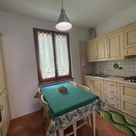 Vakantiehuis Terraced House With Garden In - Larihome A13 Dongo