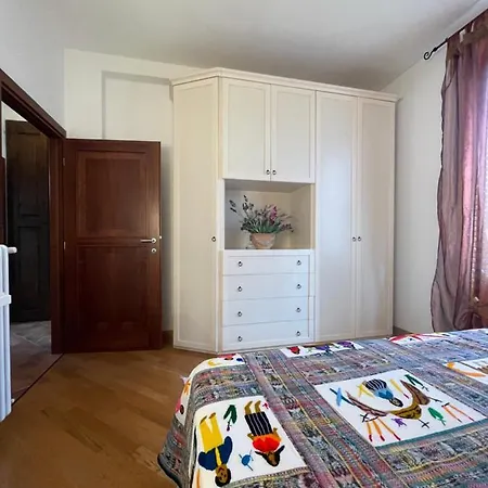 Terraced House With Garden In - Larihome A13 Vakantiehuis *