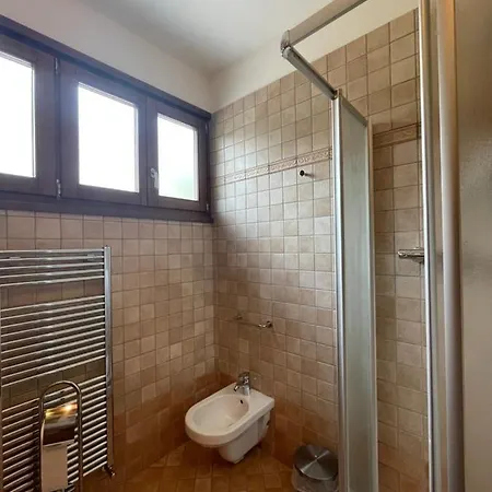 Terraced House With Garden In - Larihome A13 Dongo