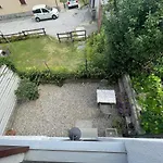 Nyaraló Terraced House With Garden In - Larihome A13 Dongo