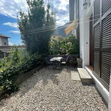Nyaraló Terraced House With Garden In - Larihome A13