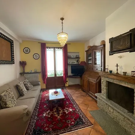 Semesterbostad Terraced House With Garden In - Larihome A13 Dongo